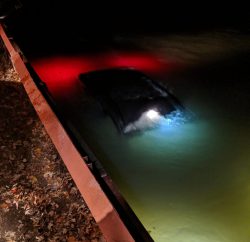 car-in-water-1