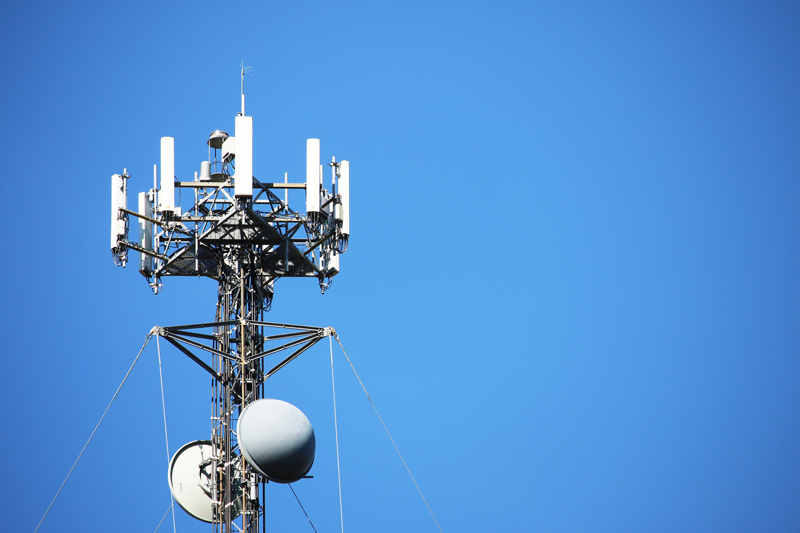 Wireless Carriers Decommissioning 3G Services